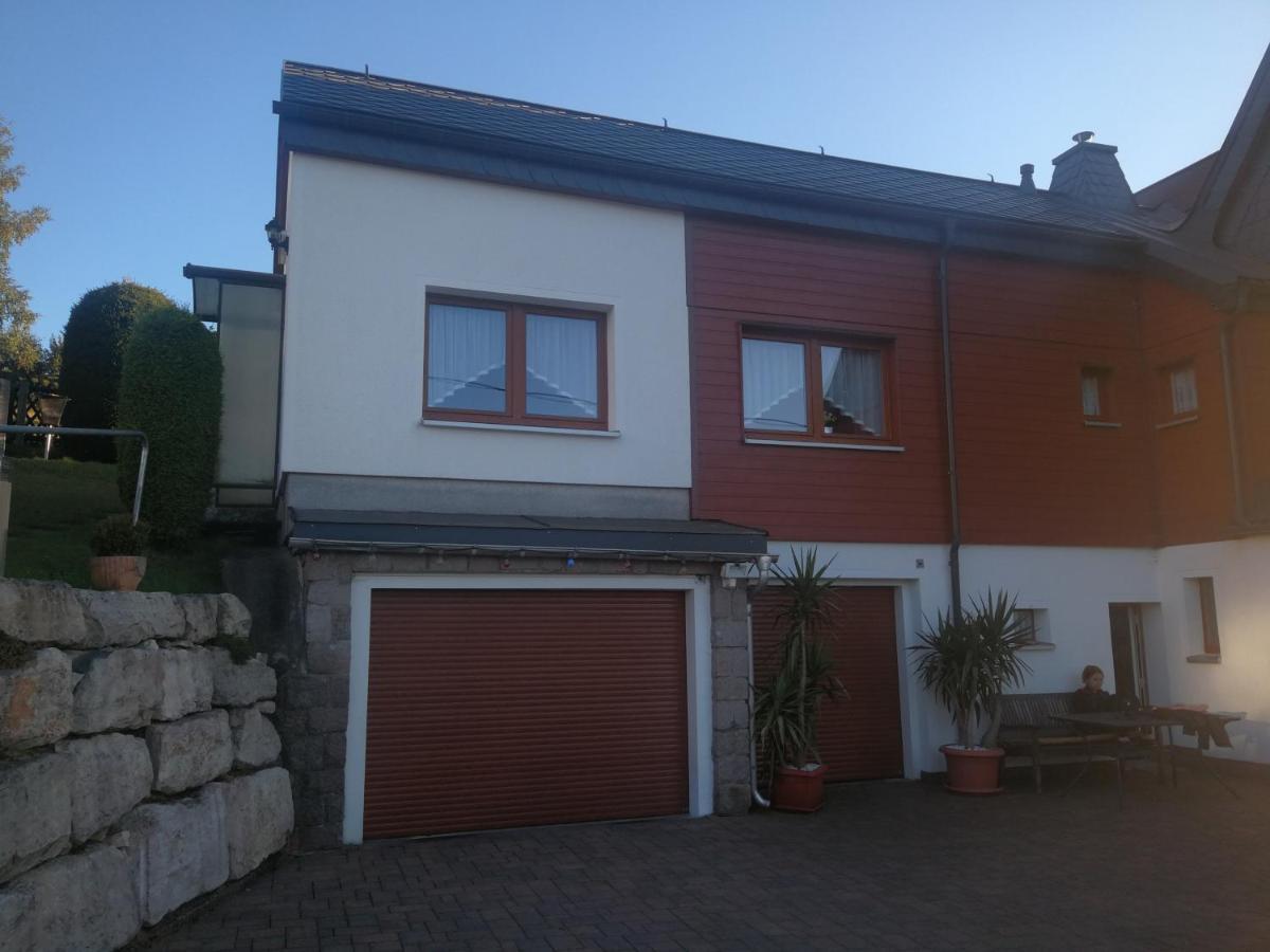 Ferienwohnung Am Aschberg Klingenthal Exterior foto